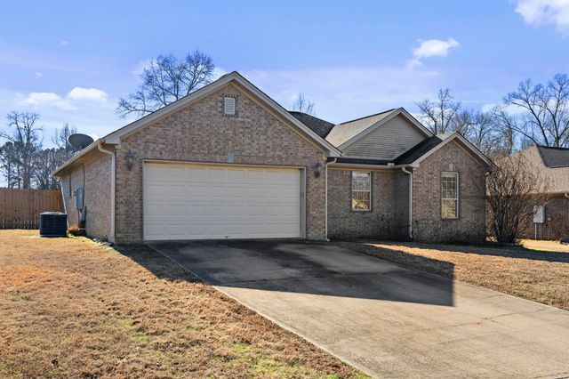 45 Winners Circle, Cabot, AR 72023