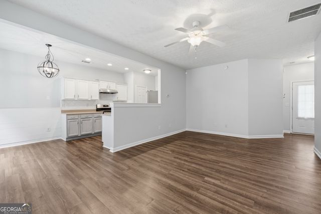 905 Tamarisk Place, Canton, GA 30114
