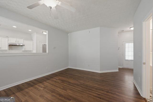 905 Tamarisk Place, Canton, GA 30114