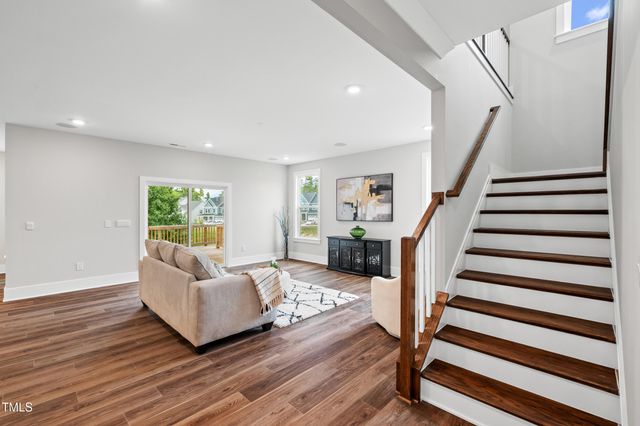 645 Silvercomet Drive, Knightdale, NC 27545