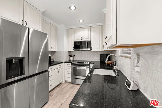 5651 Windsor Way 101, Culver City, CA 90230