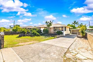 619 Oneawa Street, Kailua, HI 96734