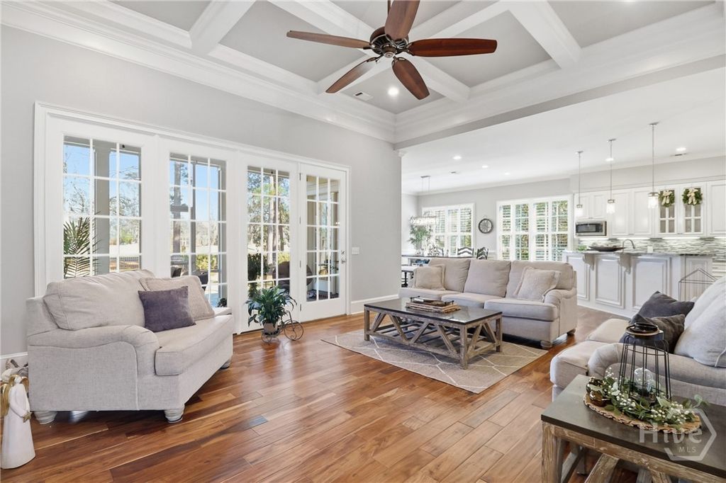 Image 4 of property listing at 262 Spanton Crescent, Pooler, GA 31322
