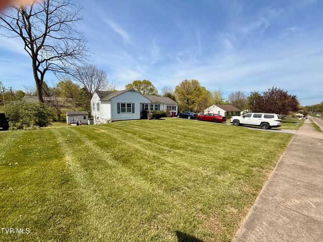 1507 Baxter Street, Johnson City, TN 37601