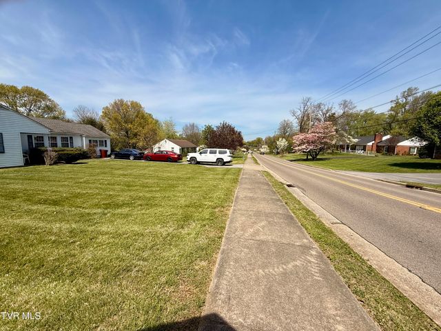 1507 Baxter Street, Johnson City, TN 37601