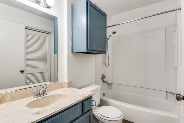 5902 Marvin Loving Drive 201, Garland, TX 75043