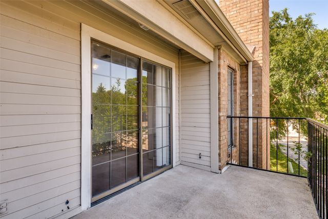 5902 Marvin Loving Drive 201, Garland, TX 75043