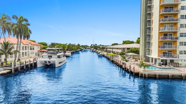 2900 NE 30 Street C5, Fort Lauderdale, FL 33306