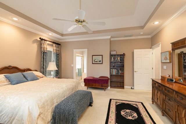 3331 E Fox Grape Street, Springfield, MO 65804