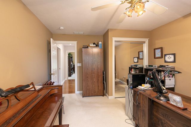 3331 E Fox Grape Street, Springfield, MO 65804