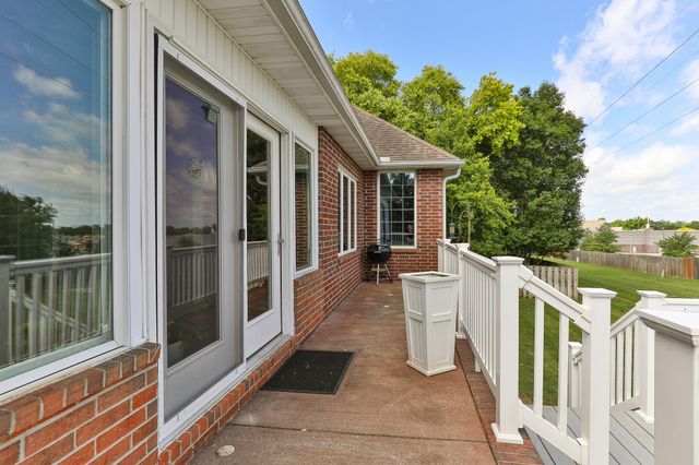 3331 E Fox Grape Street, Springfield, MO 65804
