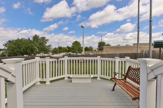 3331 E Fox Grape Street, Springfield, MO 65804