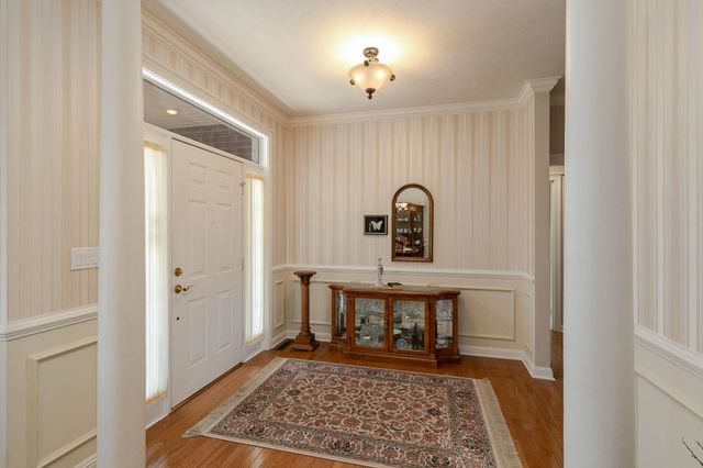 3331 E Fox Grape Street, Springfield, MO 65804