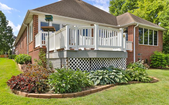 3331 E Fox Grape Street, Springfield, MO 65804