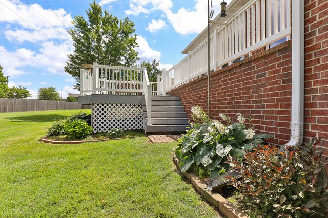 3331 E Fox Grape Street, Springfield, MO 65804