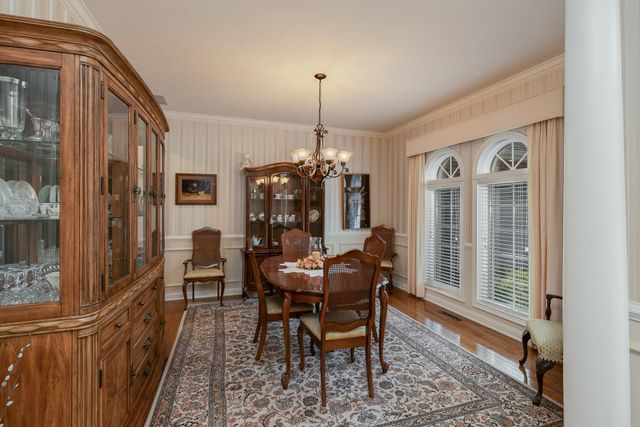 3331 E Fox Grape Street, Springfield, MO 65804