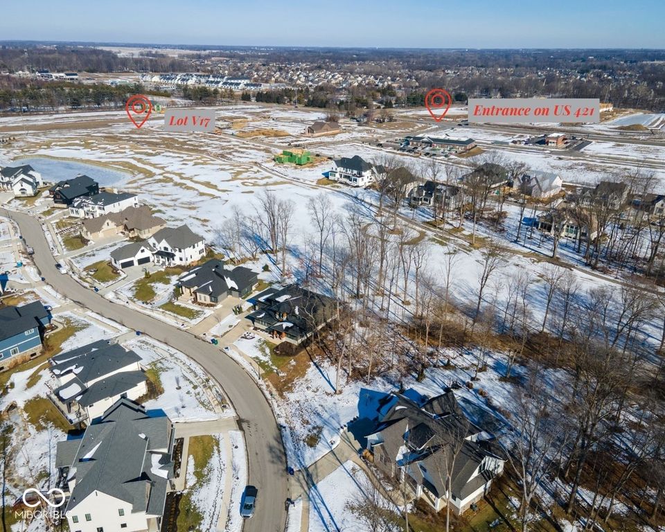 10885 Dartmoor Court, Zionsville, IN 46077