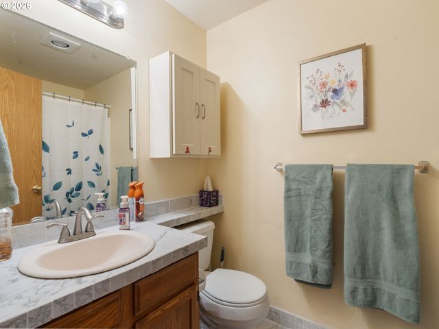 15621 Ne 10TH St, Vancouver, WA 98684