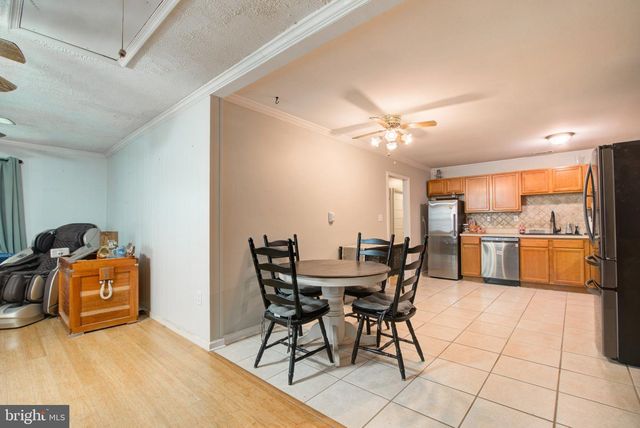 305 MIMOSA AVE, Colonial Beach, VA 22443