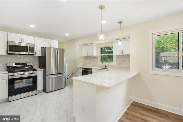 6726 LONGHILL RD, Baltimore, MD 21207