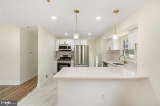 6726 LONGHILL RD, Baltimore, MD 21207