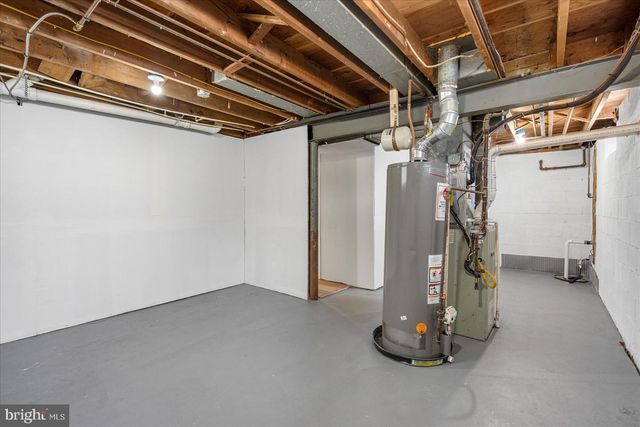 6726 LONGHILL RD, Baltimore, MD 21207