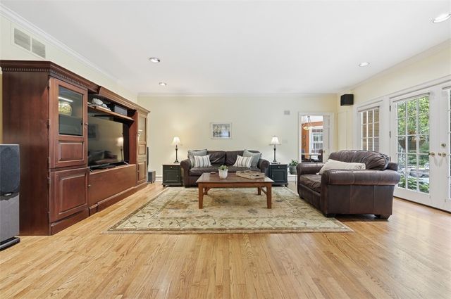 144 Springhouse Lane, Fox Chapel, PA 15238