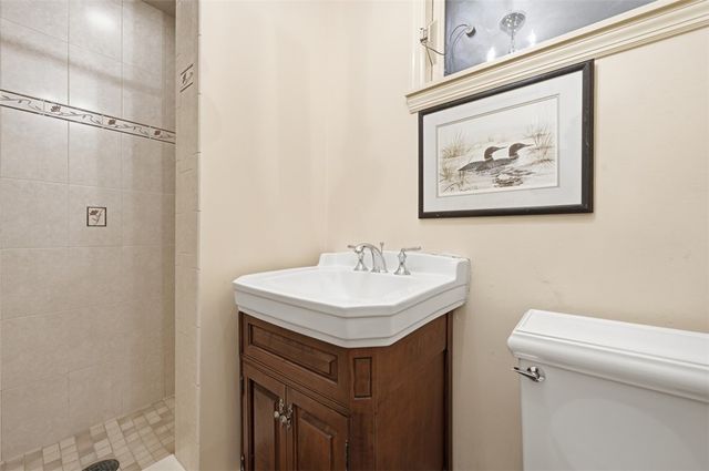 144 Springhouse Lane, Fox Chapel, PA 15238
