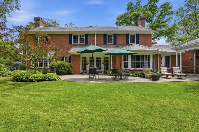 144 Springhouse Lane, Fox Chapel, PA 15238