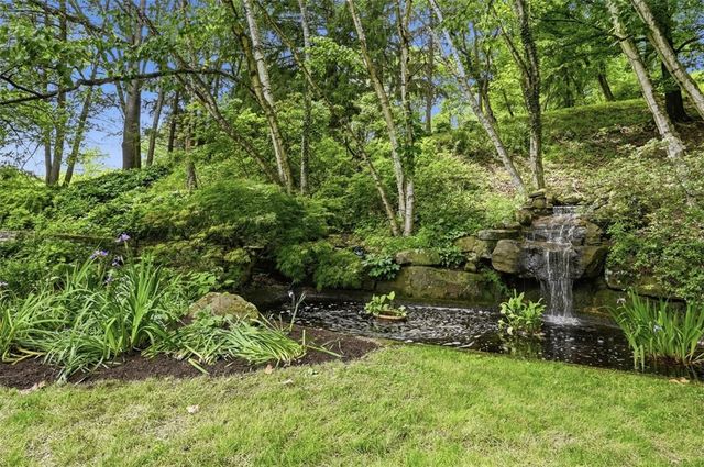 144 Springhouse Lane, Fox Chapel, PA 15238