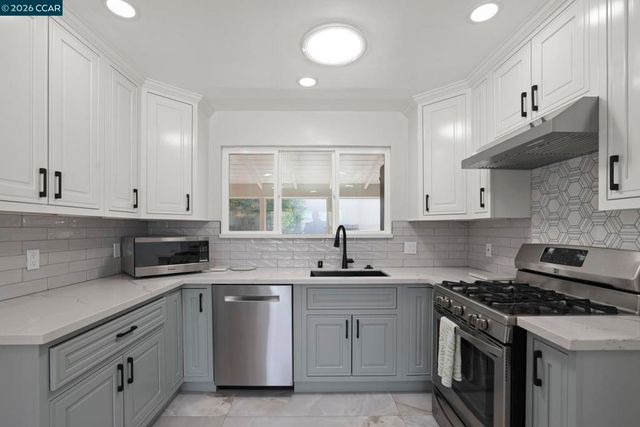 1051 San Rafael, San Leandro, CA 94577