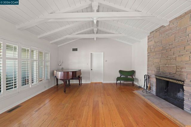 1051 San Rafael, San Leandro, CA 94577