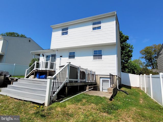 9121 SUMMER PARK DR, Baltimore, MD 21234