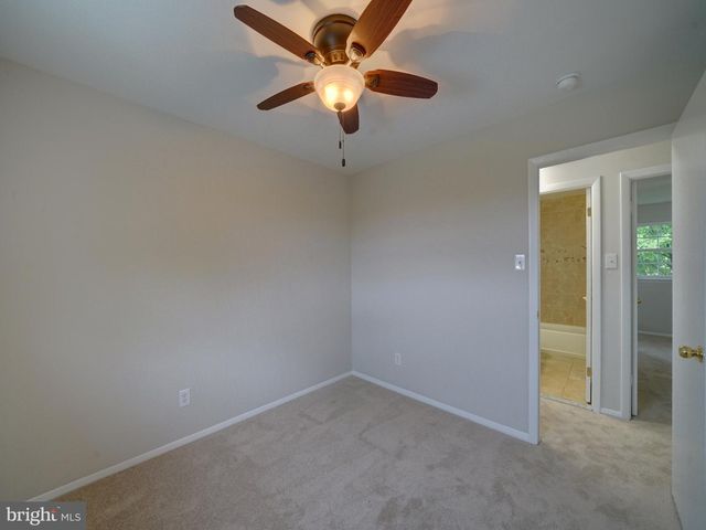 9121 SUMMER PARK DR, Baltimore, MD 21234