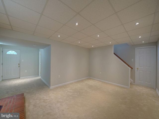 9121 SUMMER PARK DR, Baltimore, MD 21234