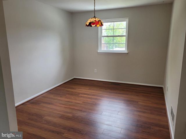 9121 SUMMER PARK DR, Baltimore, MD 21234
