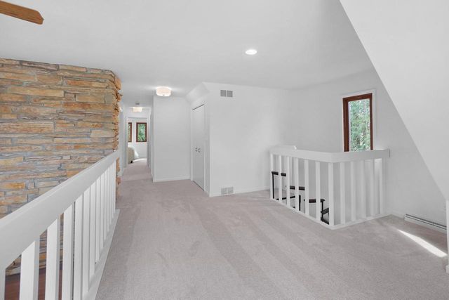 1908 Bobolink AVENUE, Grafton, WI 53024
