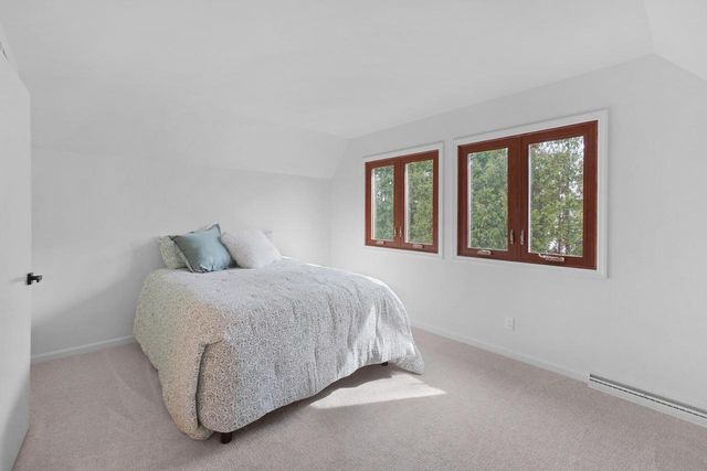 1908 Bobolink AVENUE, Grafton, WI 53024