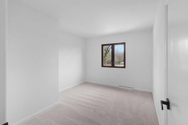 1908 Bobolink AVENUE, Grafton, WI 53024