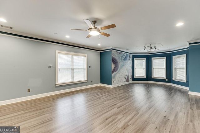 940 Chateau Forest Road, Hoschton, GA 30548