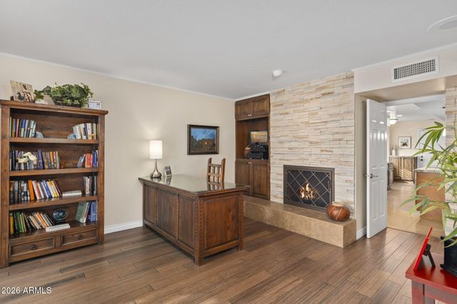 5801 N 25TH Place, Phoenix, AZ 85016