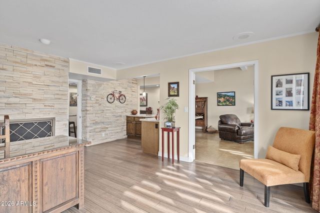 5801 N 25TH Place, Phoenix, AZ 85016