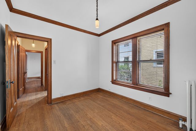 1100 S Scoville Avenue, Oak Park, IL 60304