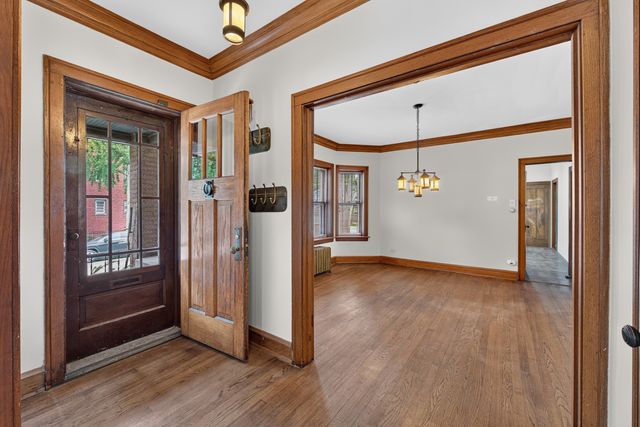 1100 S Scoville Avenue, Oak Park, IL 60304