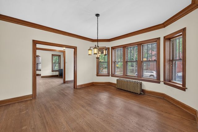 1100 S Scoville Avenue, Oak Park, IL 60304