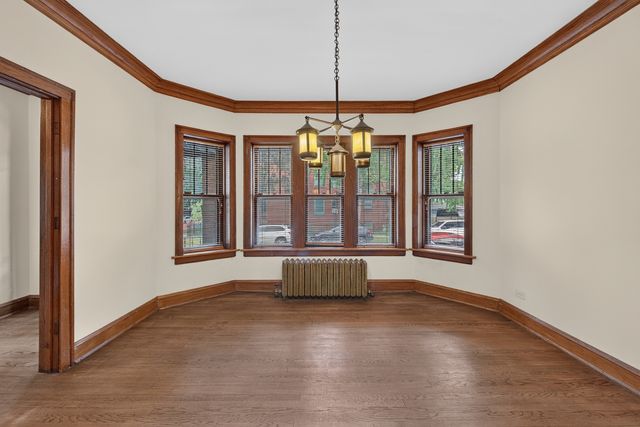 1100 S Scoville Avenue, Oak Park, IL 60304