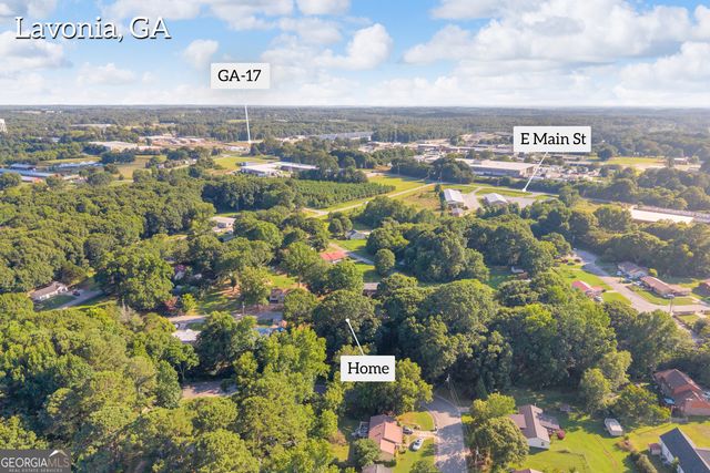 86 Textile Avenue, Lavonia, GA 30553