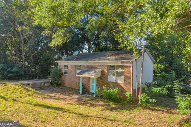 86 Textile Avenue, Lavonia, GA 30553