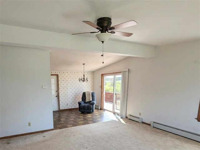 4096 Old Salt Rd, Niles, NY 13152
