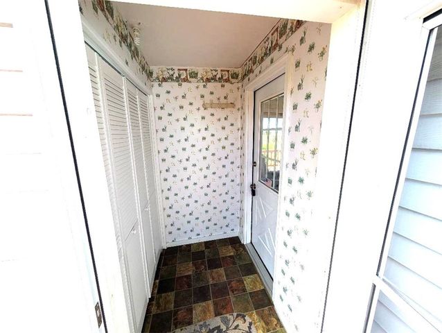 4096 Old Salt Rd, Niles, NY 13152
